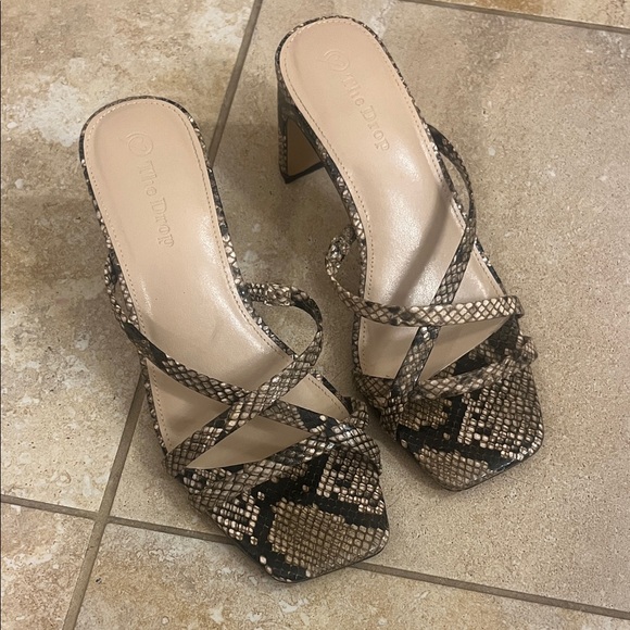 Elegant Snake Print Strappy Heels size 5 - Picture 1 of 6
